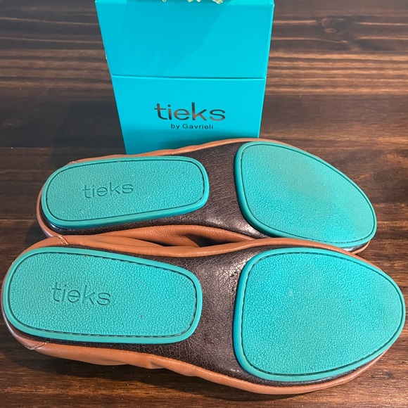 Tieks by Gavrieli Chestnut - Picture 4 of 6